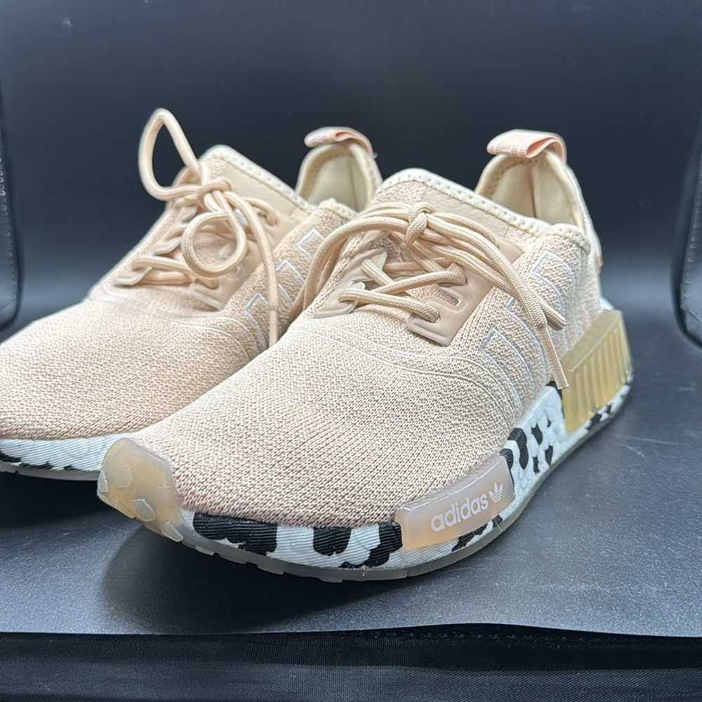 Adidas Women’s NMD Blush - Picture 2 of 13